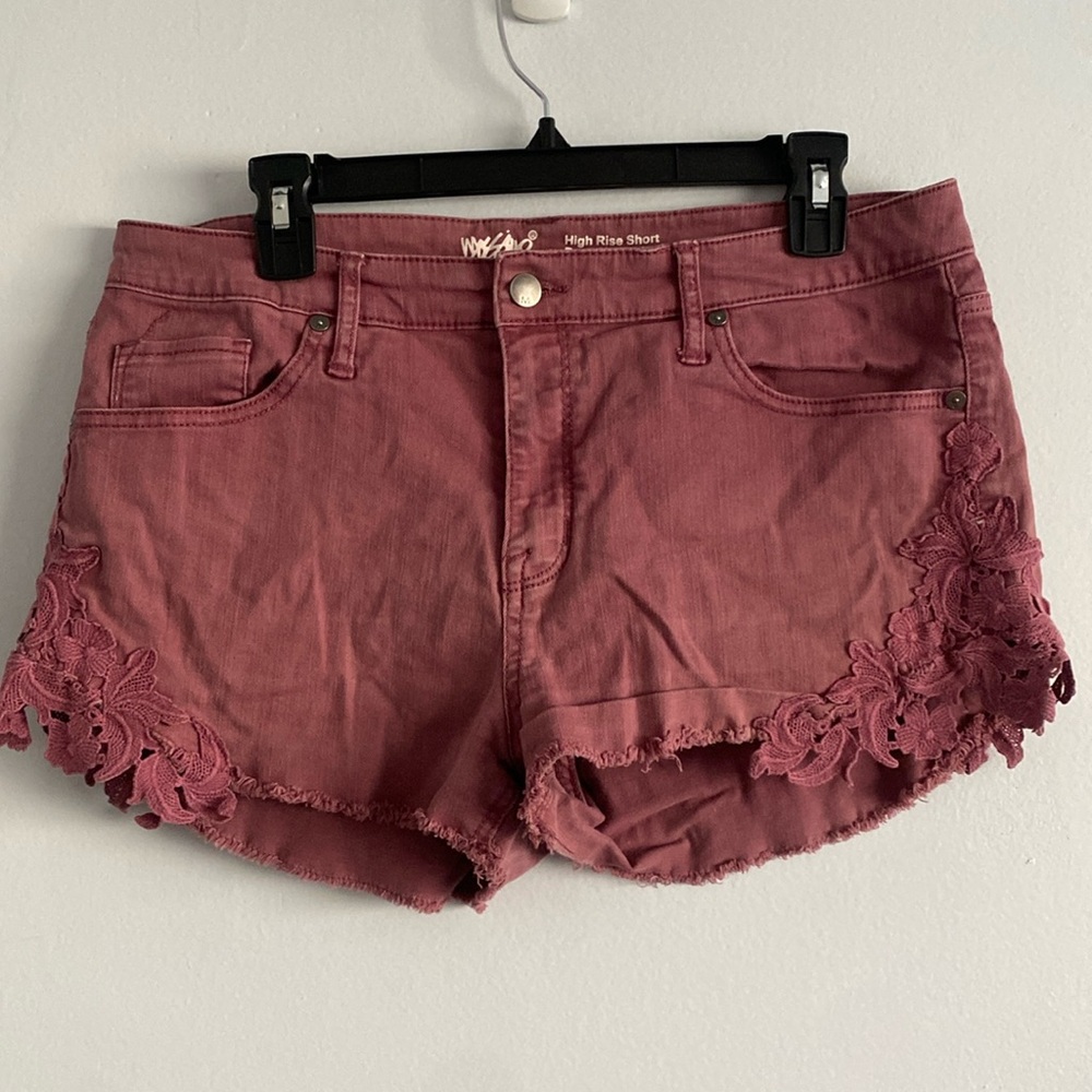 Dusty pink high rise jean shorts with floral lace size 12
